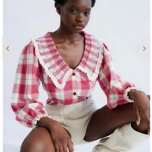 Tach Pink Plaid V-Neck blouse